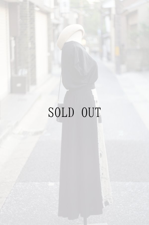 画像10: ”VALERIE STEVENS” 黒  シルク半袖 ブラウス  ノーカラー[20025]