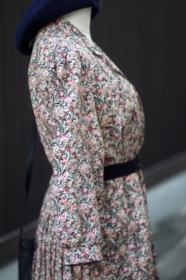 画像12: "Breli originals" US製 黒 ピンク系 花柄 七分袖 レトロワンピース カシュクール [20027]