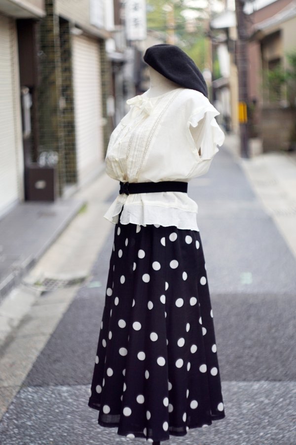画像4: ドット柄 黒×白 スカート フレア w58cm[20032]