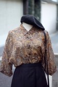 画像1: "AVANTIQUE" コットン ブラウン系 ペイズリー柄 七分袖  ブラウス レギュラーカラー [20039] (1)