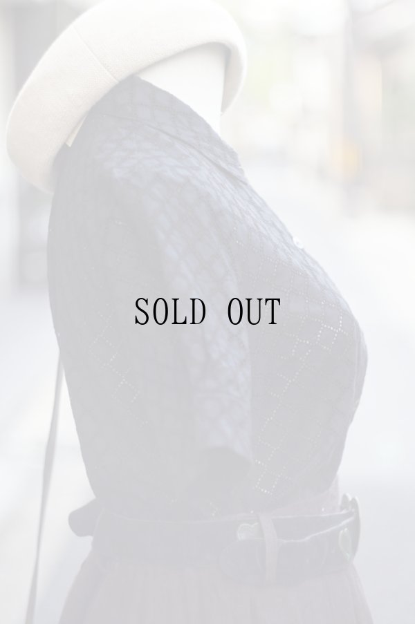 画像7: コットン 黒 半袖 ブラウス レギュラーカラー カッティングレース [20042]