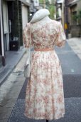 画像3: ”J.PRESS”  花柄 ピンク系 半袖 レトロワンピース ラウンドネック パフスリーブ ギャザー 後ろボタン[20048]