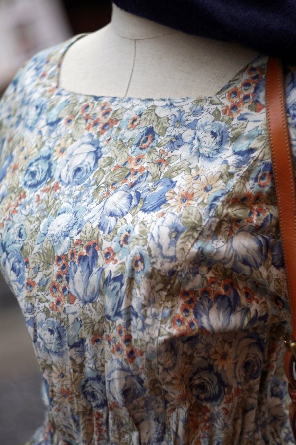 画像6: "MS PIAHOUSE" ブルー系 花柄 コットン 半袖 レトロワンピース スクエアネック ウエストゴム [20047]