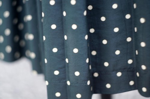 他の写真1: ”405”ドット柄 緑×白 スカート フレア プリーツ w61cm[20063]