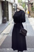 画像1: 無地 黒 半袖 レトロワンピース ノーカラー レース 刺繍 プリーツ[20067] (1)
