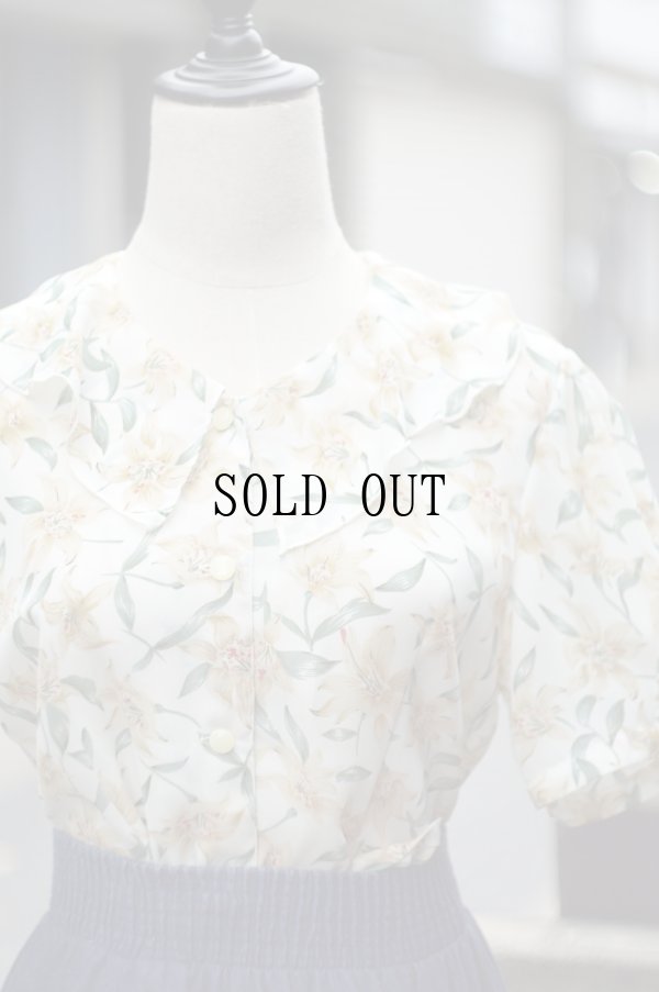 画像6: "Reor" 花柄 半袖 ブラウス フリル襟 パフスリーブ[20073]