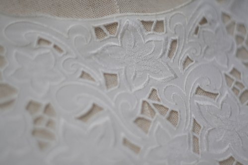 他の写真1: "opec" 無地 白 半袖 ブラウス ラウンドネック カッティングレース  後ろボタン[20123]