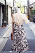 画像10: "ellesaison" 無地 ベージュ 半袖 ブラウス スタンドカラー カッティングレース 刺繍 [20127]