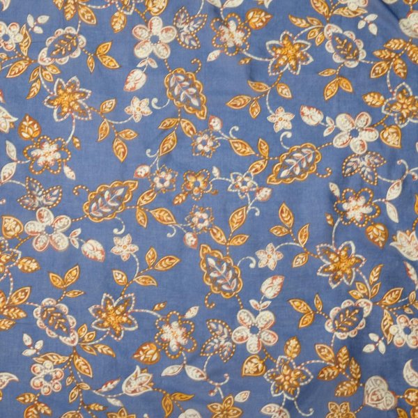 画像2: "レリアン" ブルー系 エスニック花柄 コットン スカーフ 86cm×86cm[20082]