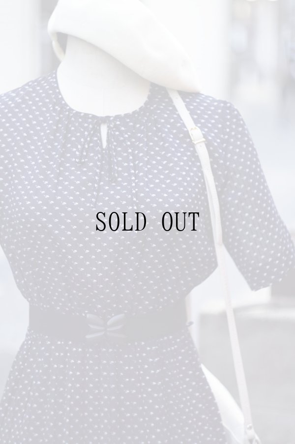 画像4: ”ONWARD”  小花柄 濃ネイビー系 半袖 レトロワンピース ラウンドネック プリーツ ウエストゴム[20116]