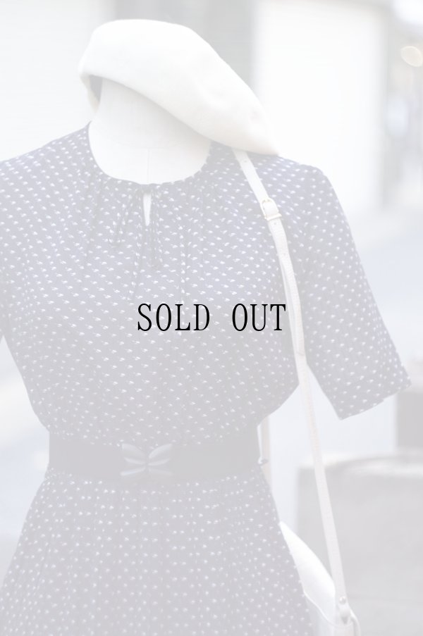 画像5: ”ONWARD”  小花柄 濃ネイビー系 半袖 レトロワンピース ラウンドネック プリーツ ウエストゴム[20116]