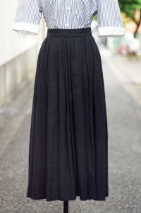 "le glazik" ブラック リネン スカート フレア  w62-68cm[20181]