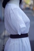画像5: ”LA LULUD” 白×ネイビー ドット柄 半袖 レトロワンピース ノーカラー ウエストゴム[20150]