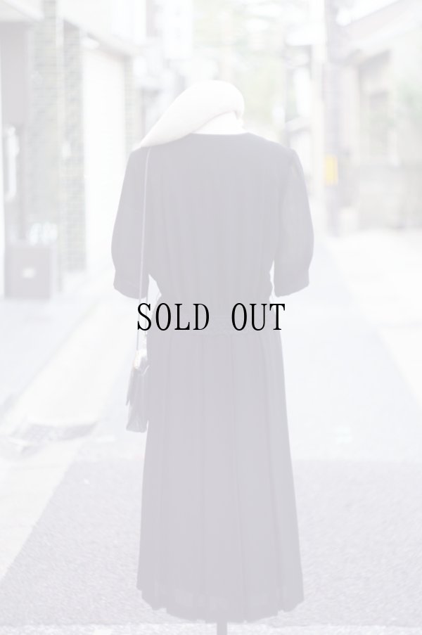 画像3: ”RECEPTION” 黒  無地 半袖 レトロワンピース スクエアネック カッティングレース [20152]