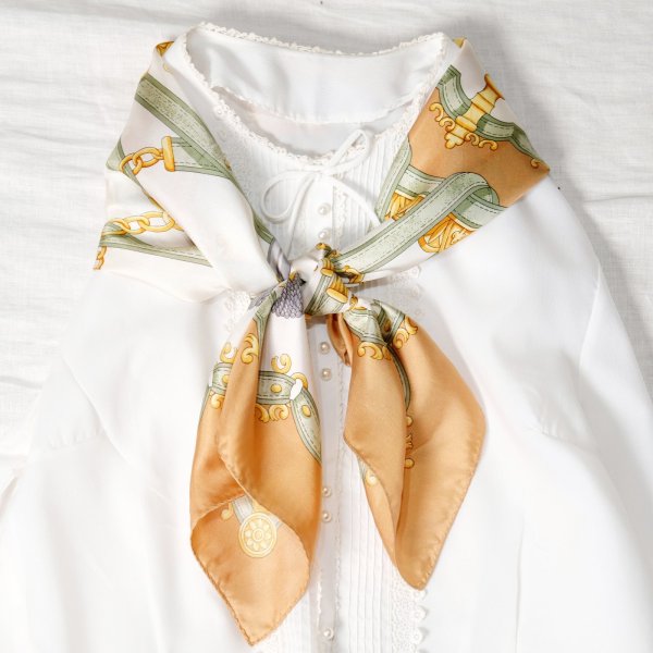 画像7: アイボリー×ブラウン系 装飾柄 スカーフ シルク 84cm×84cm[20170]