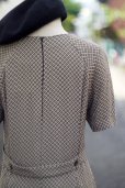 画像11: "Partout" ブラウン系 幾何学 総柄 半袖 レーヨン レトロワンピース ノーカラー[20228]