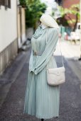 画像1: ”vivify” ミントグリーン系 無地 長袖 レトロワンピース レギュラーカラー ボウタイ ピンタック プリーツ[20229] (1)