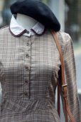 画像5: ”FASHION” グレンチェック柄 ブラウン×白 長袖 レトロワンピース 丸襟[20193]