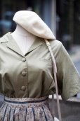 画像2: "MARIE REINE" カーキ系 コットン リネン 半袖 ブラウス  オープンカラー[20235] (2)