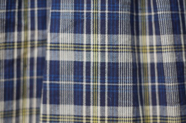 画像3: "ELSA" ブルー系 タータンチェック柄  スカート フロントボタン w70cm[20239]