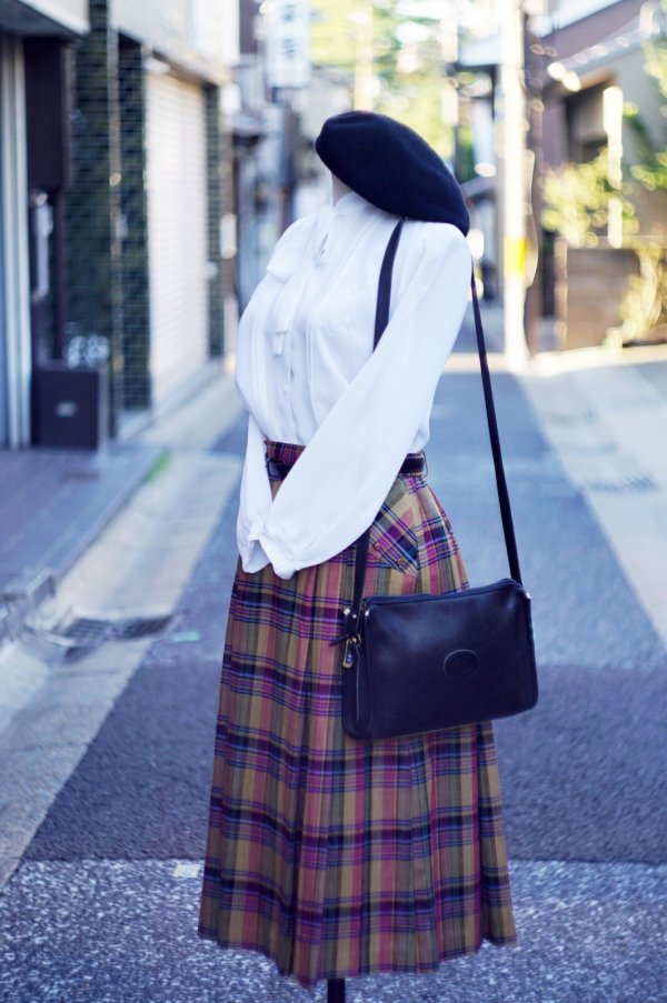 画像10: "rollina" 無地 白 長袖 ブラウス プリーツ ボウタイカラー 刺繍[20274]