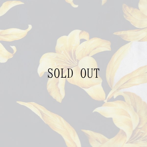 画像4: ネイビー×アイボリー系 シルク 花柄 スカーフ  84cm×84cm[20292]