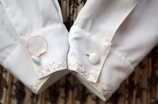 画像10: "BBNY" 無地 白 長袖 ブラウス レギュラーカラー 刺繍  比翼[20310]