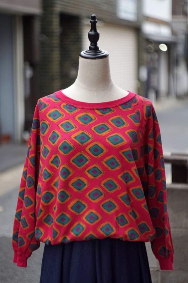 画像1: "MAGNET" 総柄 ビビットピンク スウェット トップス[20314]