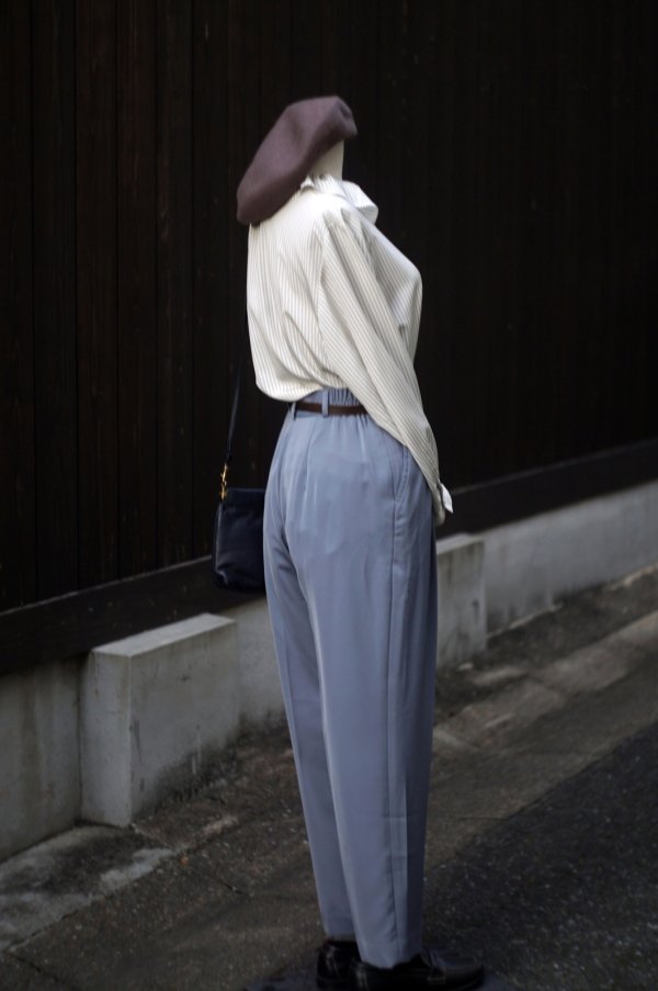 画像10: "cye cye" グレー×白 ストライプ柄 長袖 ブラウス  カスケードカラー風[20343]