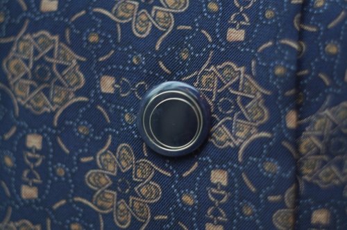 他の写真1: エスニック柄 ネイビー×ブラウン 長袖 レトロワンピース ラウンドネック[20345]