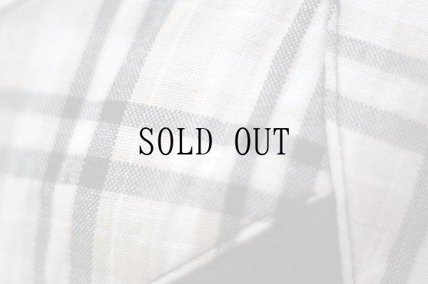 画像3: "Folk line" 無地 タータンチェック柄 黒×ベージュ ベスト ノーカラー 前開き [20338]