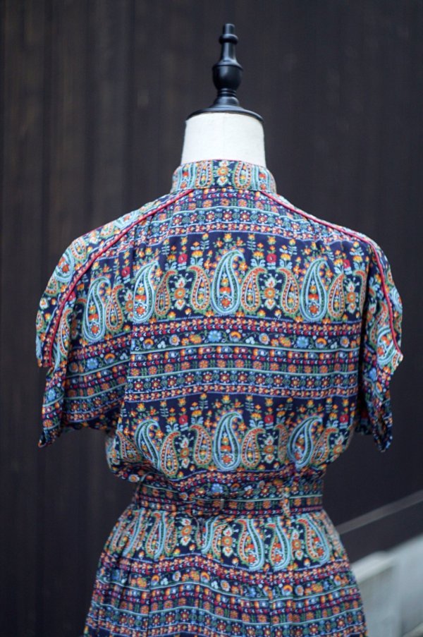 画像10: "SUNCY MAX MARA" ネイビー ペイズリー柄 ブラウス&スカート ツーピース セットアップ オープンカラー[20351]