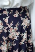 画像2: ネイビー 花柄 スカート フレア w63cm[20356] (2)
