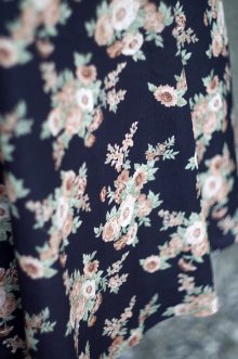 他の写真1: ネイビー 花柄 スカート フレア w63cm[20356]
