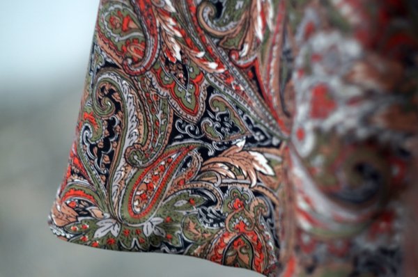 画像4: ”E.B.bis” カーキ系 ペイズリー柄 スカート フレア w67cm[20357]