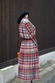 画像2: ”TOKYO BLOUSE” タータンチェック柄 マルチカラー 長袖 レトロワンピース スタンドカラー ベルト[20367] (2)