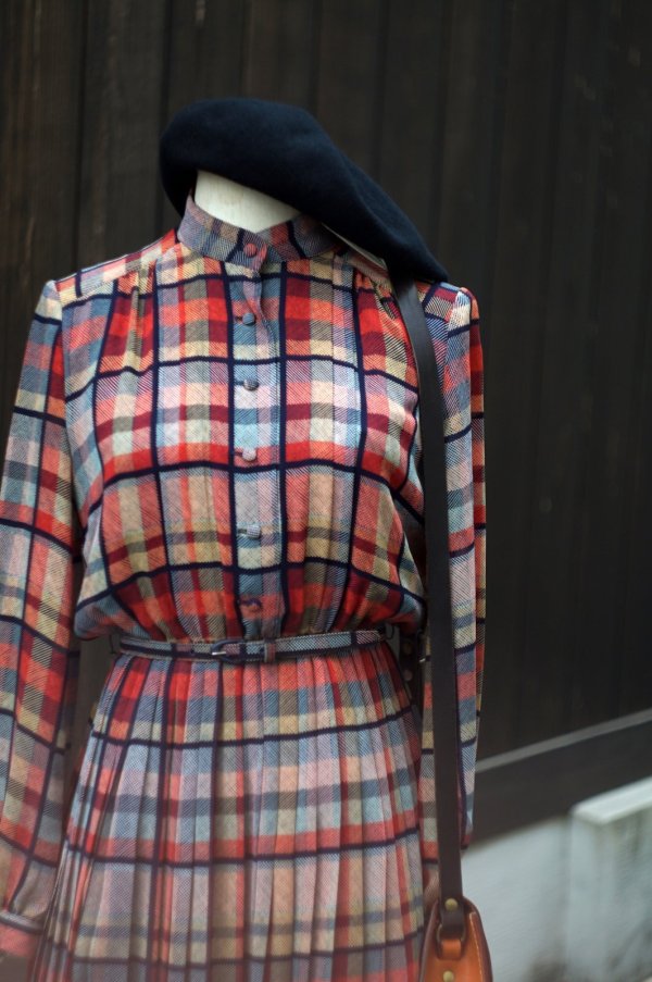 画像5: ”TOKYO BLOUSE” タータンチェック柄 マルチカラー 長袖 レトロワンピース スタンドカラー ベルト[20367]