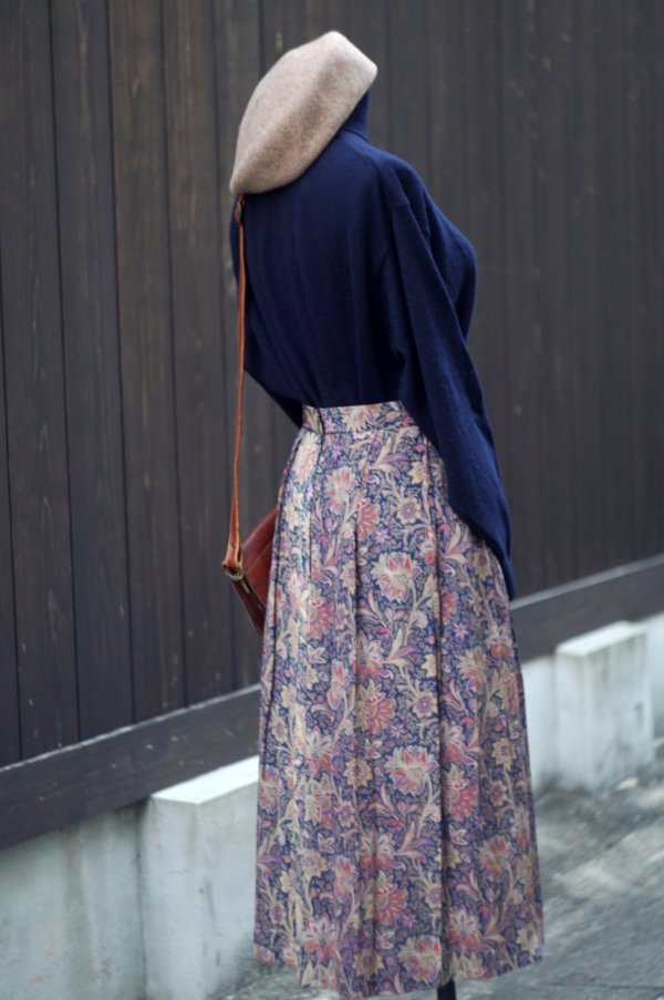 画像7: ネイビー 花柄  スカート フレア w66cm[20377]