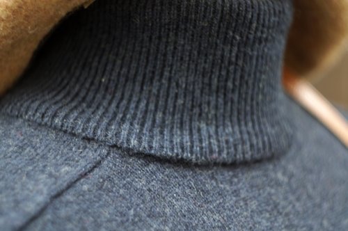 他の写真1: ”HIT MAKER” ネイビー ウール 無地 ニット タートルネック[20396]