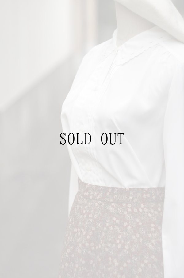 画像3: "Cecilene" 無地 白 長袖 ブラウス レギュラーカラー スカラップ ピンタック[20395]