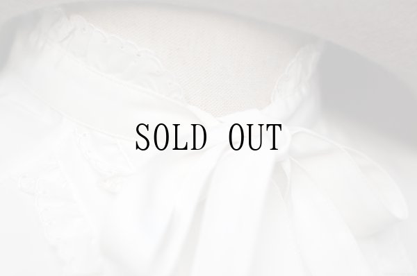 画像2: "Tokyo Blouse" 無地 白 長袖 ブラウス フリルスタンドカラー ボウタイ[20439]