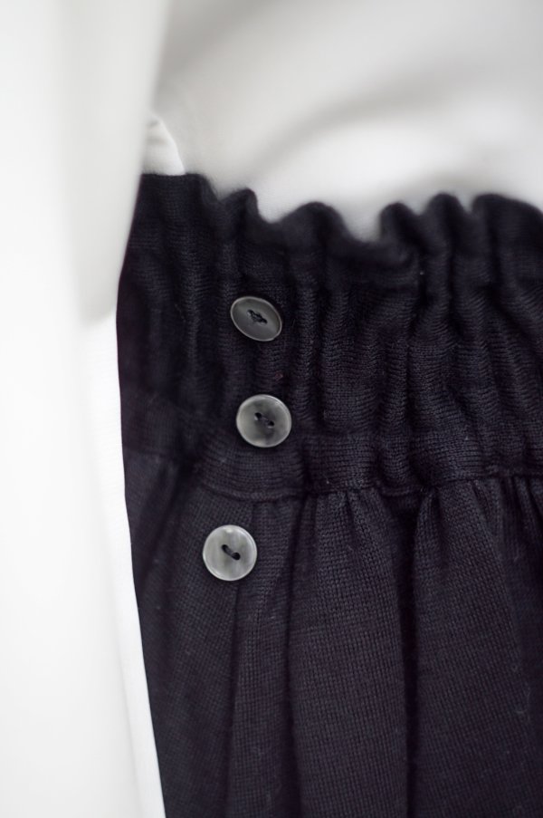 画像4: ”nola” 無地 ウール 黒 スカート フレア ウエストゴム w58?64cm[20444]