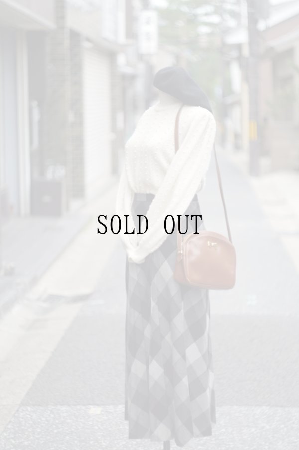 画像12: ”SERA” 無地 白系 ウール ニット セーター ラウンドネック パール [20429]