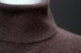 画像2: ”Les Bapains” ブラウン カシミヤ 無地 ニット タートルネック[20450] (2)