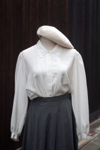 ”ER ROCHE” 白 長袖 ブラウス レギュラーカラー ピンタック 比翼[20460]