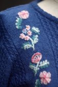 画像3: "SUSAN BRISTOL" 無地  ブルー系 ニット ウール ラウンドネック お花 [20458] (3)