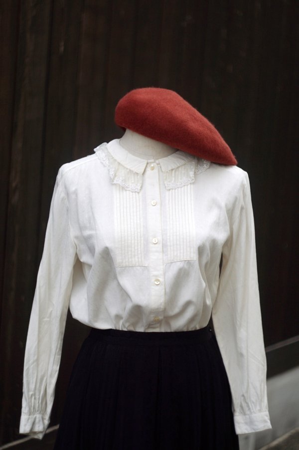 画像1: "gasville" 無地 白 コットン レーヨン 長袖 ブラウス フリルカラー ピンタック レース[20468]