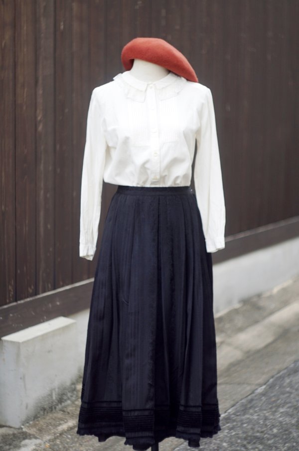 画像9: "gasville" 無地 白 コットン レーヨン 長袖 ブラウス フリルカラー ピンタック レース[20468]