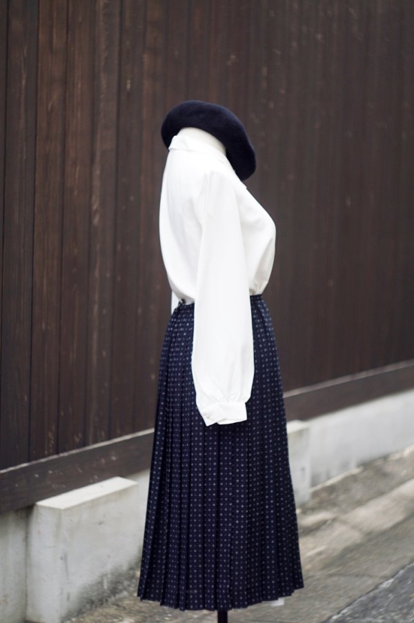 画像10: ”PER QUANIO” 白 長袖 ブラウス レギュラーカラー ピンタック カッティングレース[20485]