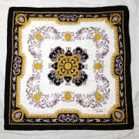 黒系 シルク 総柄  スカーフ 86cm×86cm[20552]